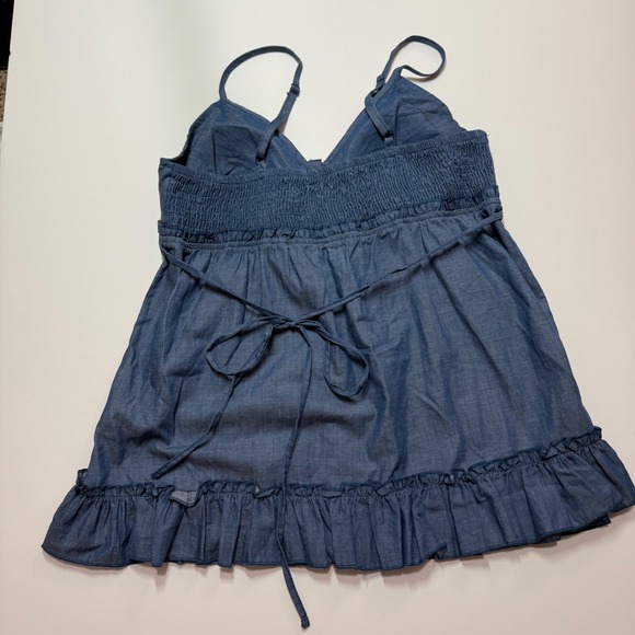 Women's L.e.i blue ruffle baby doll top with heart buttons - Picture 4 of 5